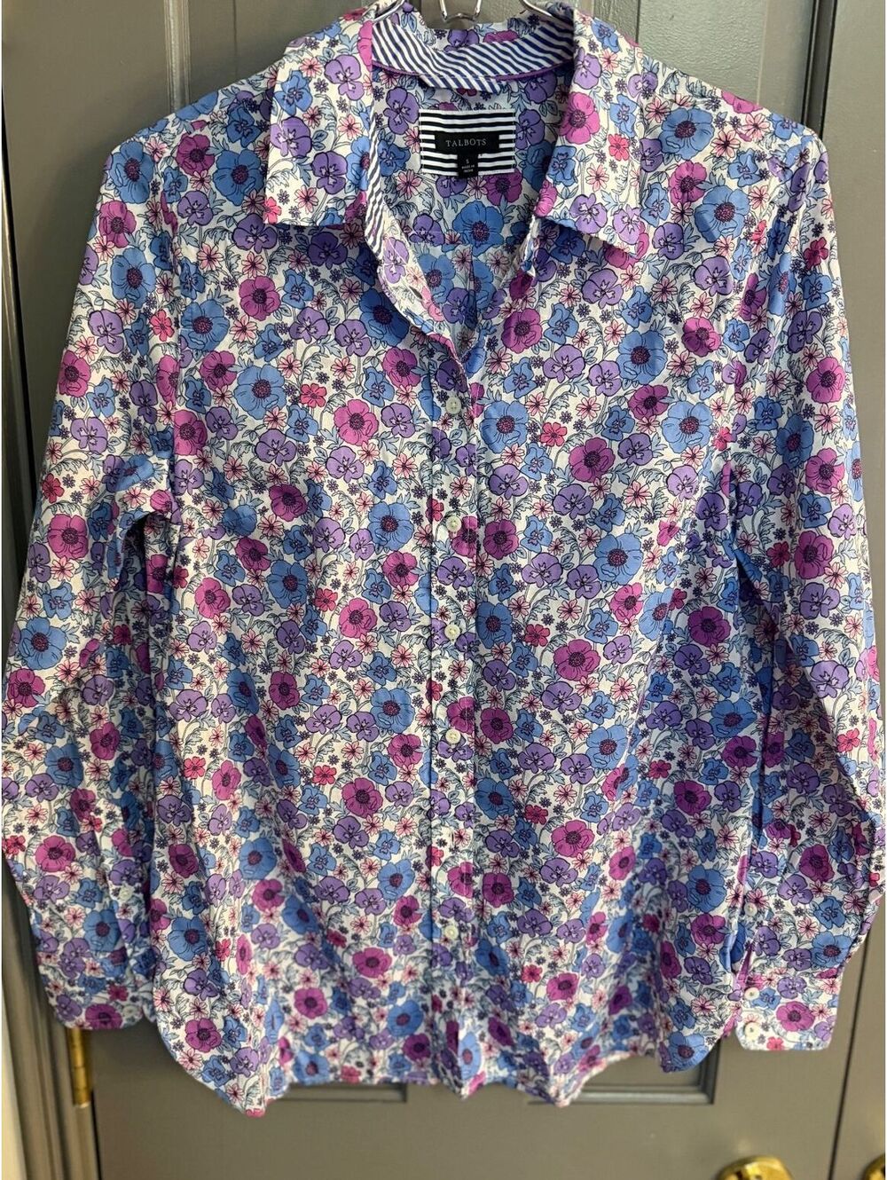 Talbots Womens Long Sleeve Button Down Ditsy Flower Sz S
